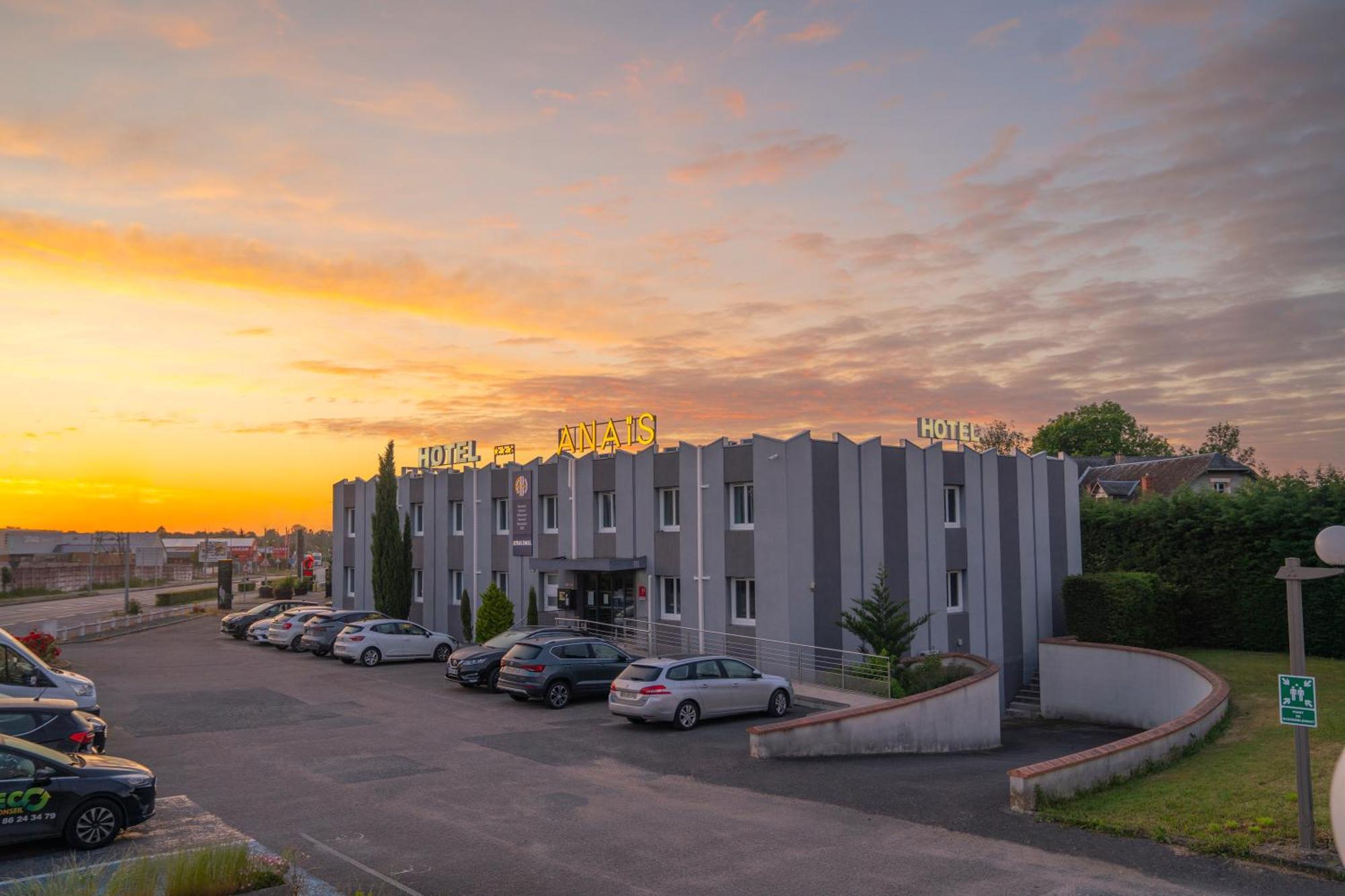 Anais Hotel Bourges Nord Saint-Doulchard Exterior photo